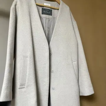 LOWRYS FARM 메리노 에어 코트