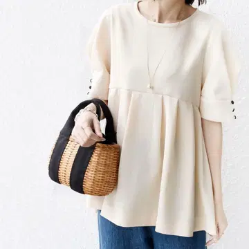 [ 새상품급 ] SHIPS 쉽스 린넨 라이크 턱 플레어 블라우스