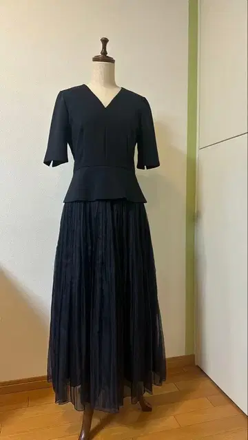 셀포드 이소재 원피스 38