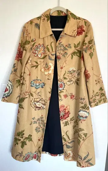SARASA 여성용 사라사 패턴 꽃무늬 베이지 롱 코트