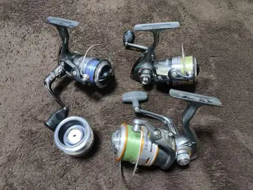 DAIWA 스피닝 릴 3개 세트 + 예비 스풀 1개