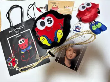 Nissy 캐릭터 파우치 스트랩 포함