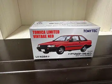 토미카 리미티드 빈티지 네오 도요타 레빈