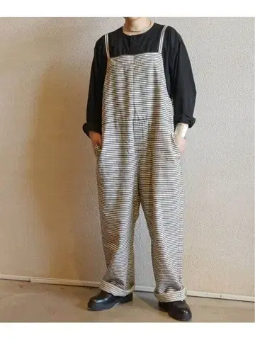 저널 스탠다드 랙 해린 보더 캐미 살로펫