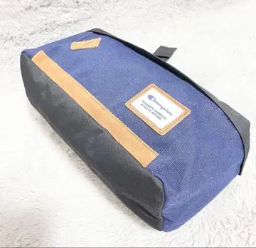 새상품급 [ Champion ] 챔피온 바디백 허리백 네이비