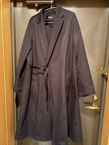 THE RERACS 블랙 트렌치코트 사이즈 46