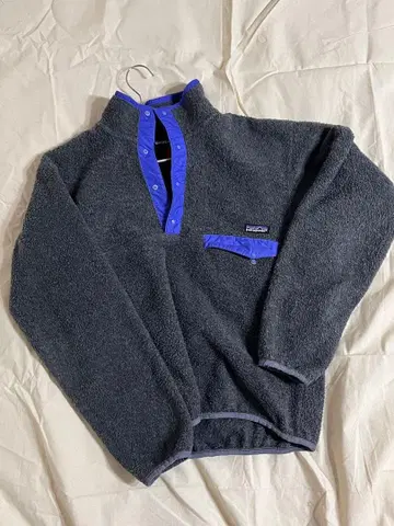 Patagonia 플리스 자켓 그레이/퍼플