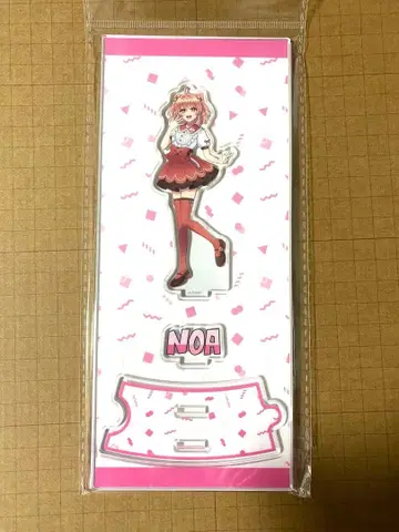 컬러풀 피치 전시회 아크릴 스탠드 노아 카라피치 뮤지엄 2