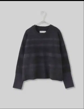 [ Audrey and John Wad ] 크루넥 보더 니트 풀오버