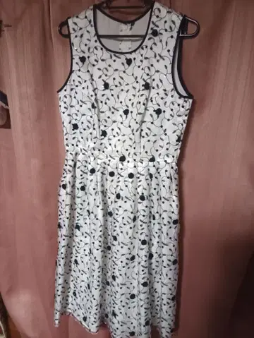 하나에모리 자수 슬리브리스 스팽글 레이스 원피스