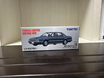TOMYTEC LV-N278 닛산 시마 세드릭