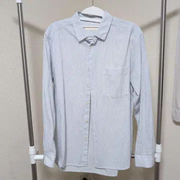 CONFACT 스트라이프 패턴 와이셔츠 사이즈 3