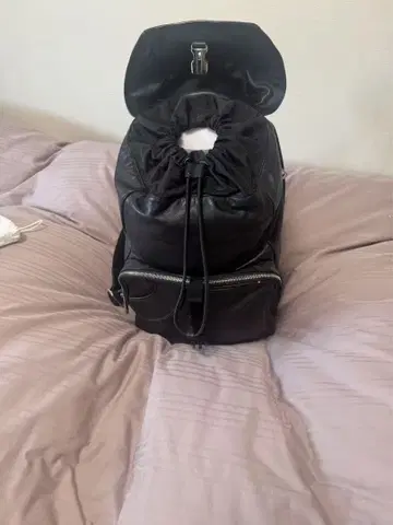 BALLA 블랙 가죽 백팩