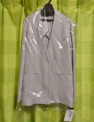 노카라 자켓 라이트 그레이 미사용 새상품 택 포함 YAMADAYA 코트