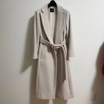 스윙글 가운 코트 swingle 번데스트로즈 울 코트