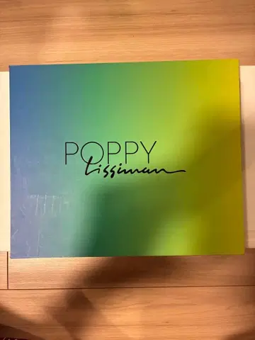 POPY LISSIMAN 클러치 골드 립 아이 박스 포함