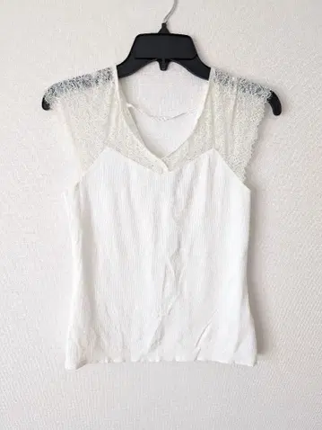 그레이스 콘티넨탈 화이트 레이스 슬리브리스 셔츠 S