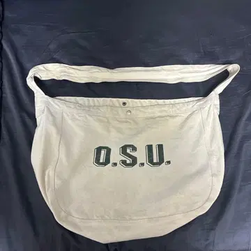 O.S.U. 뉴스 페이퍼 백