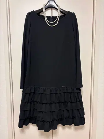 Rene 블랙 프릴 원피스 루네