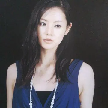 코니시 마나미 키리누키