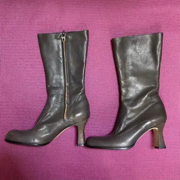 다크 그레이 가죽 롱 부츠