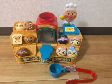 가마솥으로 굽는 잼 아저씨의 갓 구운 빵 공장