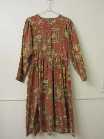 꽃무늬 유럽 빈티지 원피스 구제 의류