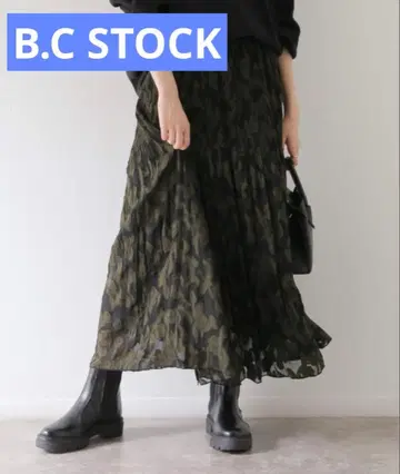 B.C STOCK 자카드 마조리카 스커트 블랙
