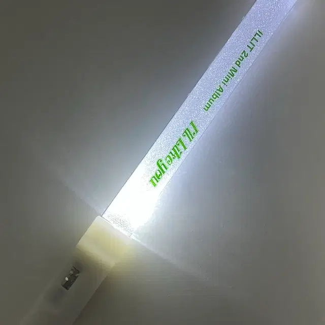 아일릿 임시 응원봉 체리쉬 체리시