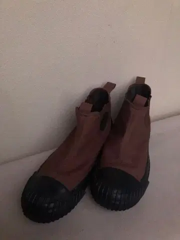 컨버스 빅C! 브라운 사이드 고어 스니커즈