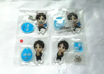 진격의 거인 엘렌 애니카페 아크릴 스탠드 세트