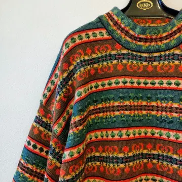 컨디션 최상 이탈리아제 베네통 BENETTON 멀티 컬러 스웨터