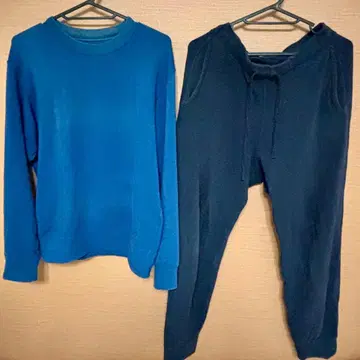 유니클로 울트라 스트레치 맨투맨 세트 맨투맨 세트 네이비 블루