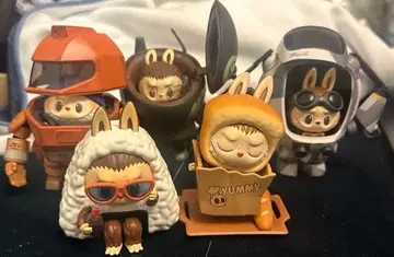 러브부 피규어 5체 세트