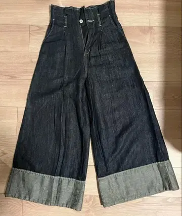 ROSE BUD 다크 데님 부츠컷 S