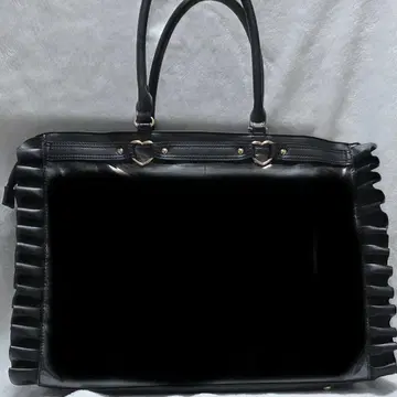 이타백 자카마트 A3 하트 버클 인조 가죽 프릴 토트백 블랙