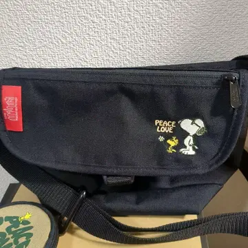 스누피 PEACE LOVE 숄더백 블랙