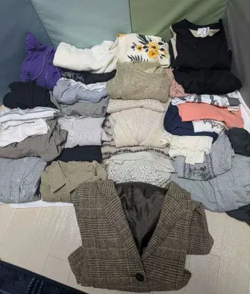 캐주얼웨어 묶음 판매 약 32점 코트 포함 봄/여름/가을/겨울 M 사이즈