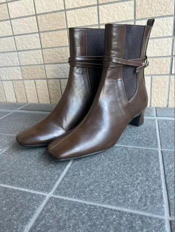 미사용 새상품 Launa lea 숏부츠 24.5cm