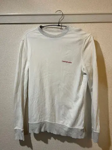 캘빈 클라인 화이트 긴팔 맨투맨