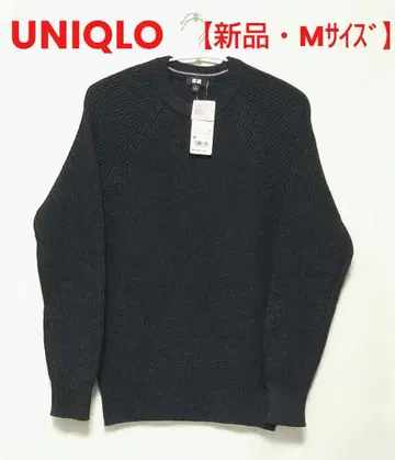 UNIQLO 히트텍 크루넥 스웨터 M 사이즈 다크 그레이 멜란지 패턴