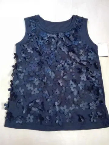 택 포함 새상품 블랙 비즈 장식 꽃 탱크탑 & 새상품 귀걸이