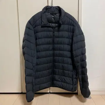 유니클로 다운 자켓 L
