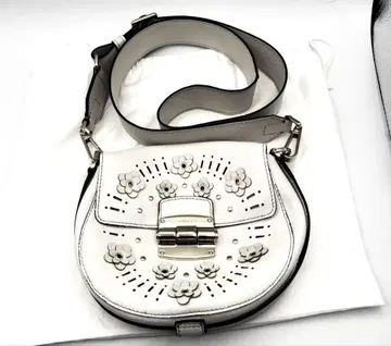 FURLA 훌라 숄더백 골드 금장 장식 꽃무늬 까멜리아 숄더