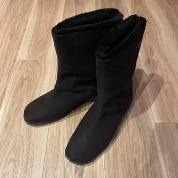 [ 새상품 ] 블랙 어그 부츠