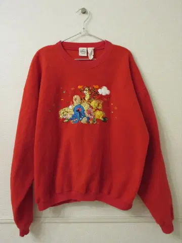 푸우 트레이닝복 자수 빨간색 구제 의류