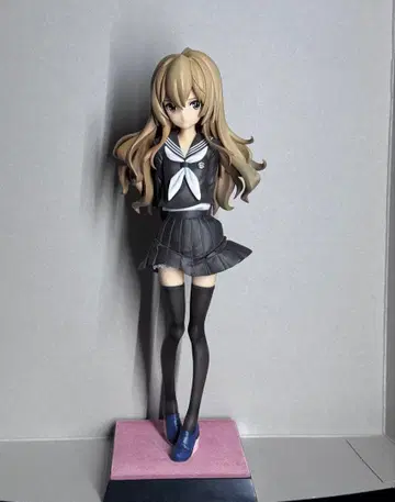 아이사카 타이가 1/6 스케일 -the last episode- 피규어