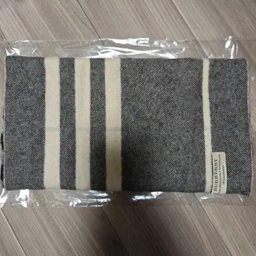 스트라이프 머플러 그레이