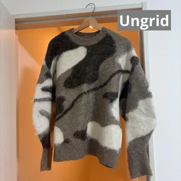 Ungrid 카모플라쥬 패턴 니트 스웨터