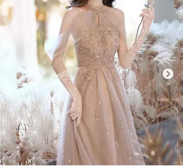 베이지 레이스 파티 드레스 슬리브 포함